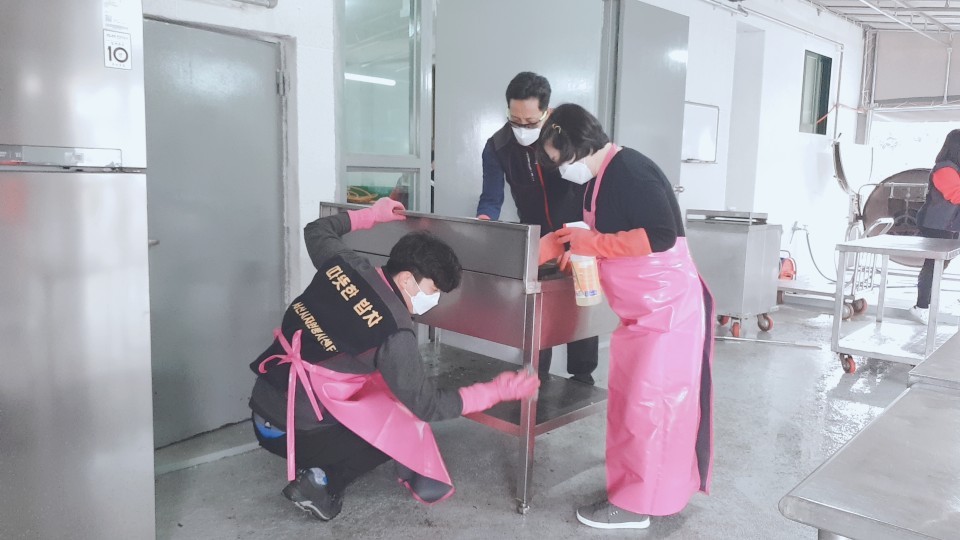 따뜻한 밥차 사전준비(해양환경공단 대산지사, 신발끈 봉사단)