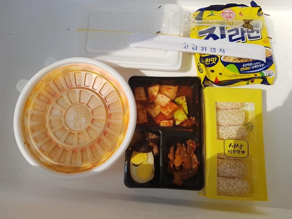 4월 따뜻한 밥차(도시락 전달)