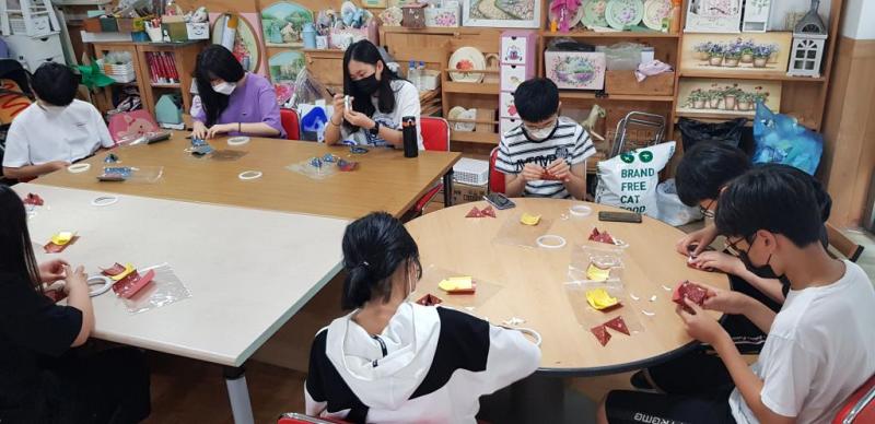청소년봉사학교-종이접기 커피방향제 만들기(6.26.)