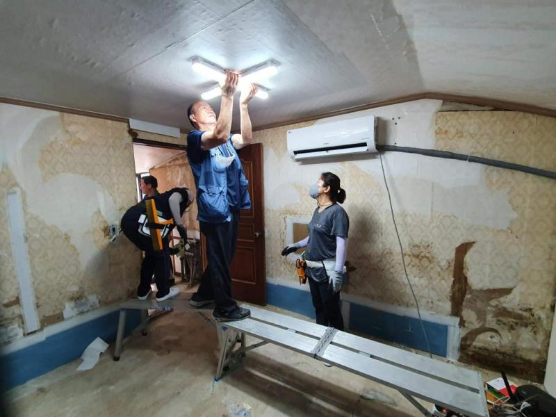 수해가정 집수리 및 도배봉사