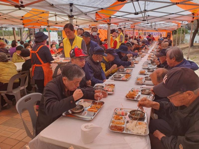 따뜻한 밥차 봉사